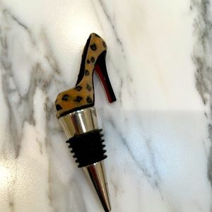 Leopard print stiletto wine stopper